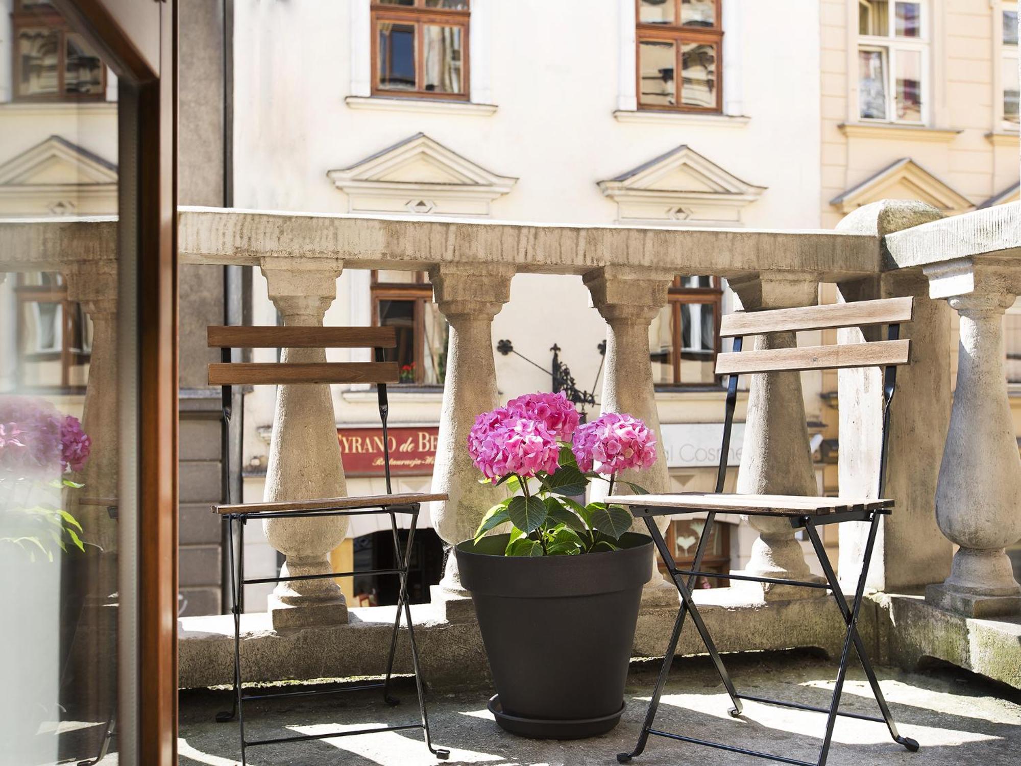 Antique Apartments Old Town Krakow Room photo